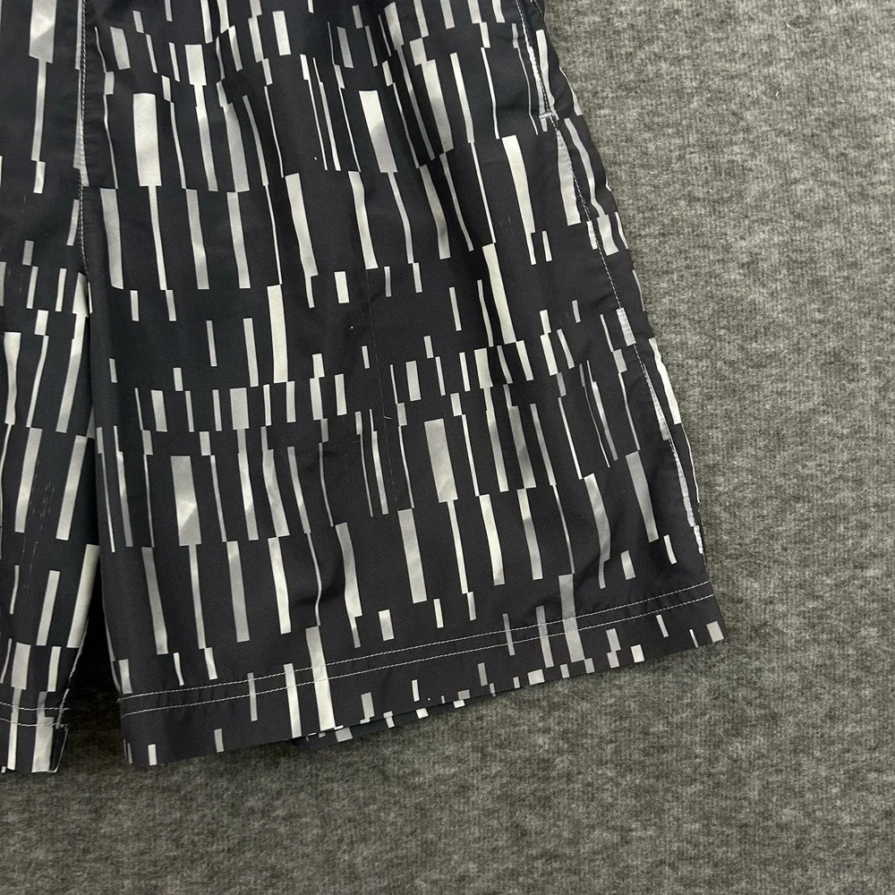 Under Armour Shorts Mens Large Geometric Gray Heatgear Gym Workout Lined 7" READ - Picture 5 of 16